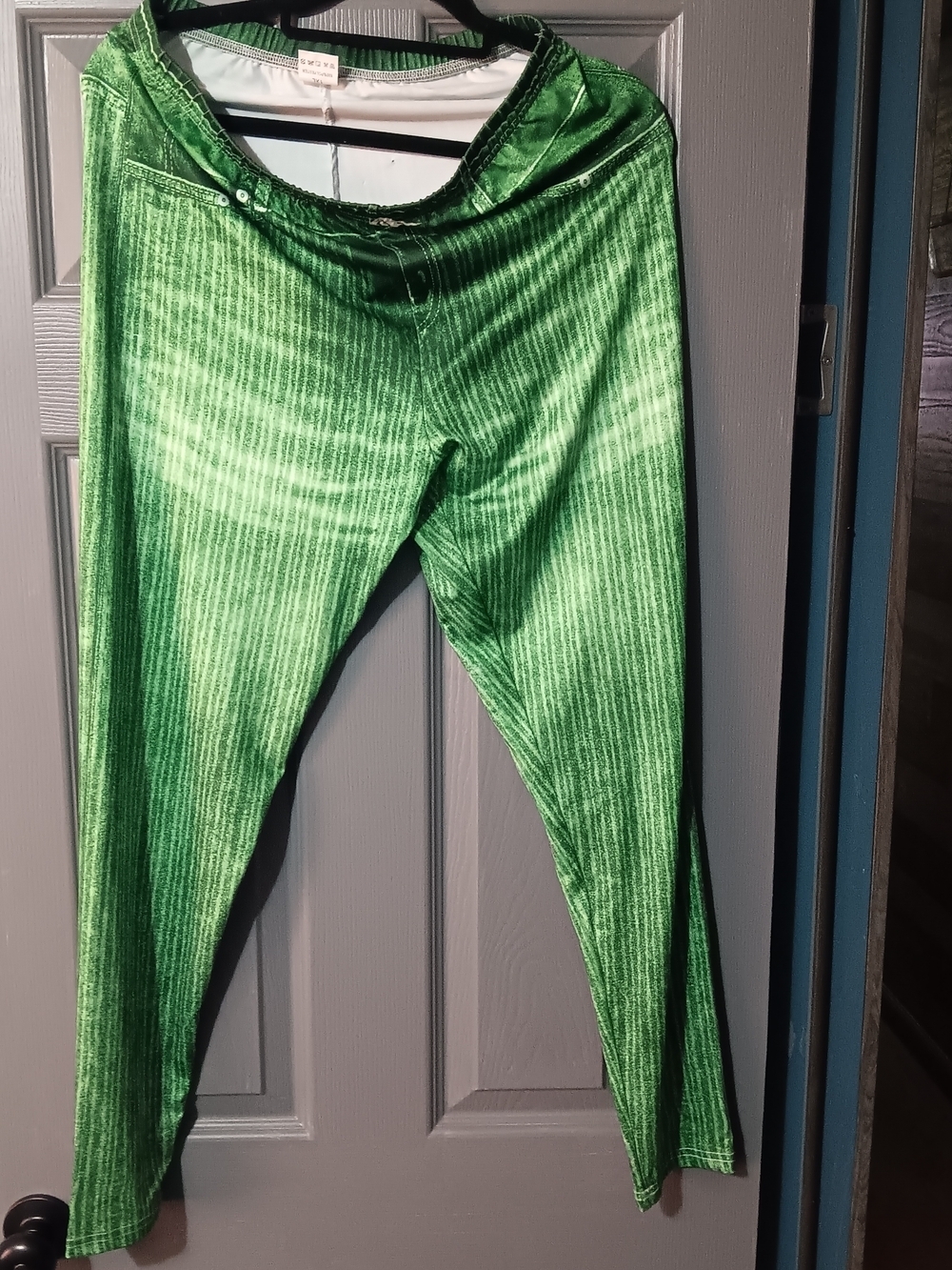 Green Ribbed Women Leggings Pants - Picture 5 of 5